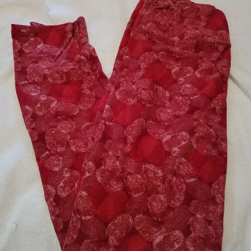 NWOT Lularoe OS thumbprint leggings